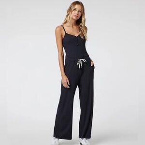 Vuori Pose Henley Jumpsuit, Black Sz M